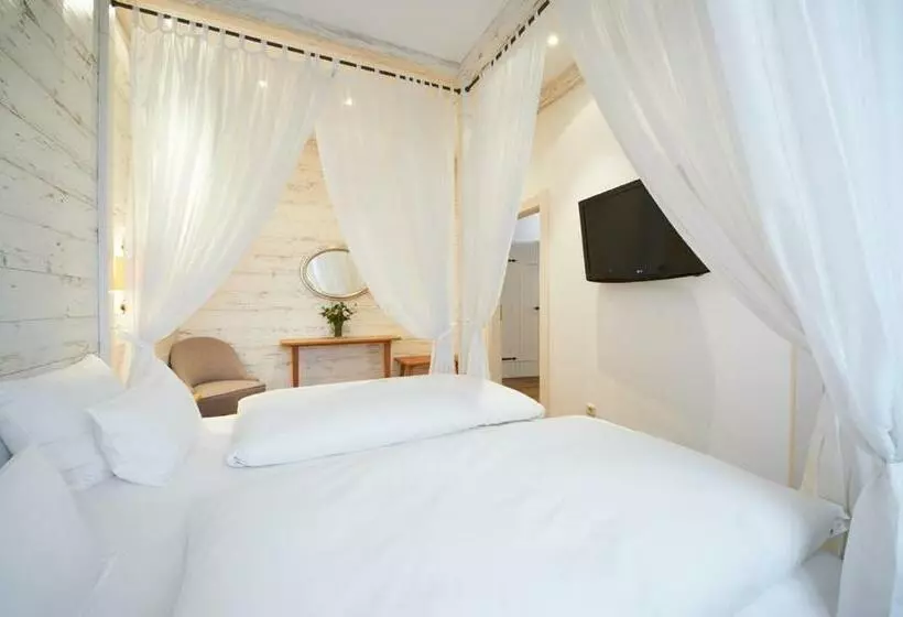 ジュニアスイート, Eden Hotel Wolff