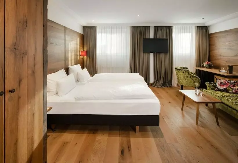 スーペリアールーム, Eden Hotel Wolff