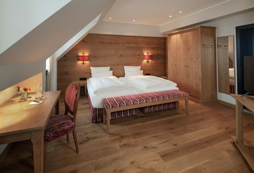 חדר סופריור, Eden Hotel Wolff
