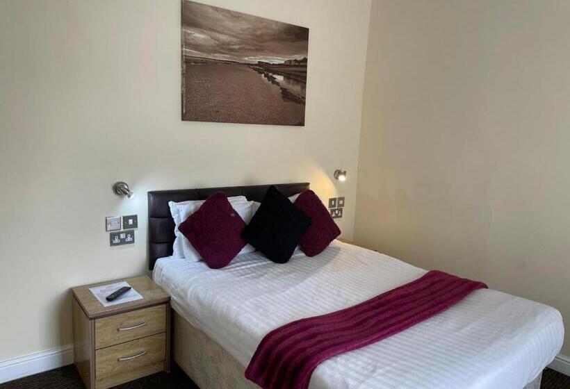 Номер Стандарт, Elsinore Hotel Llandudno