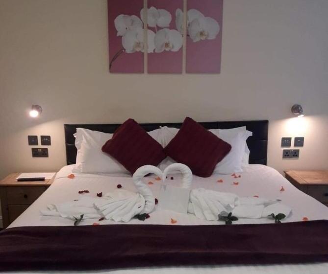 Номер Стандарт, Elsinore Hotel Llandudno
