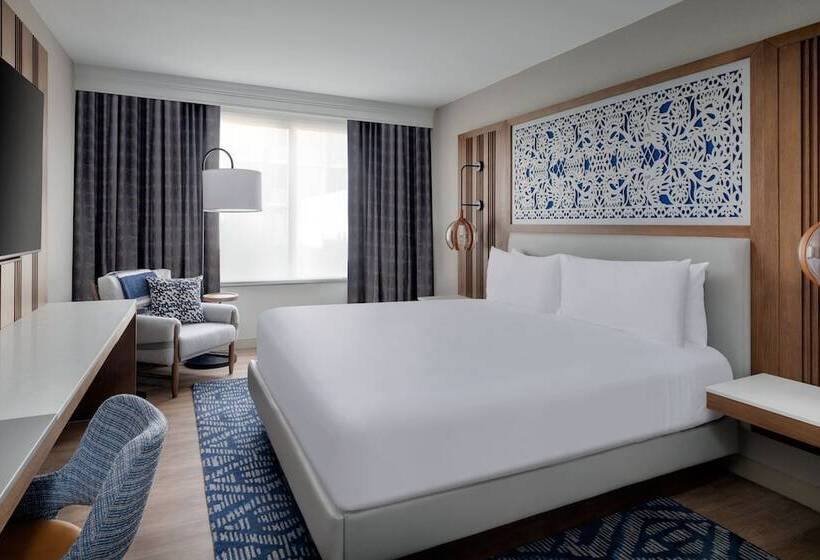 Номер Deluxe, Austin Marriott South