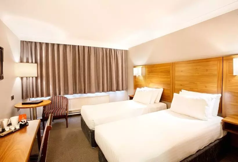 スーペリアールーム, Cedar Court Hotel Huddersfield