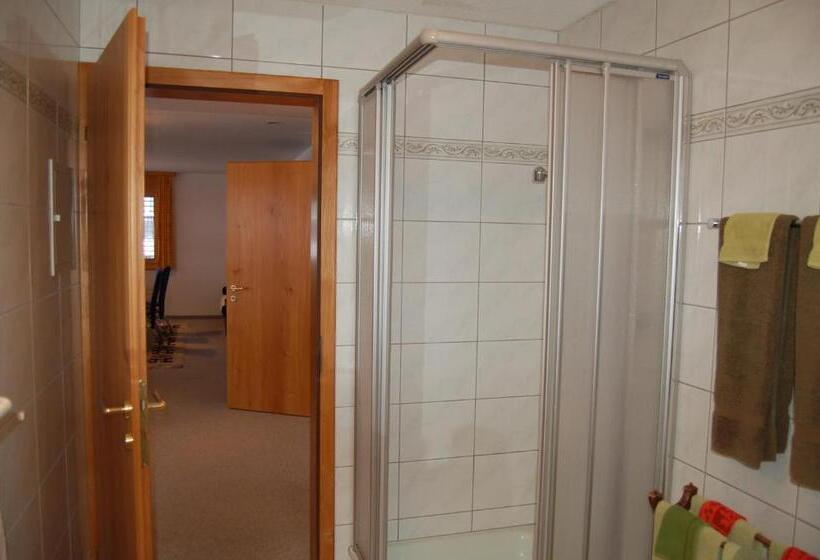 家庭间, Gasthaus Schäfli