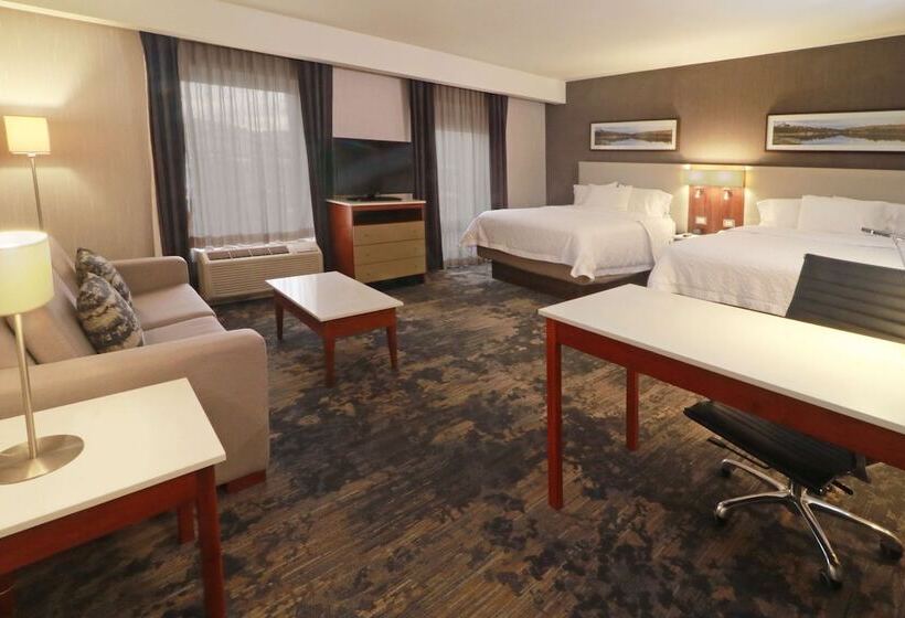 استودیوی استاندارد, Hampton By Hilton Chihuahua