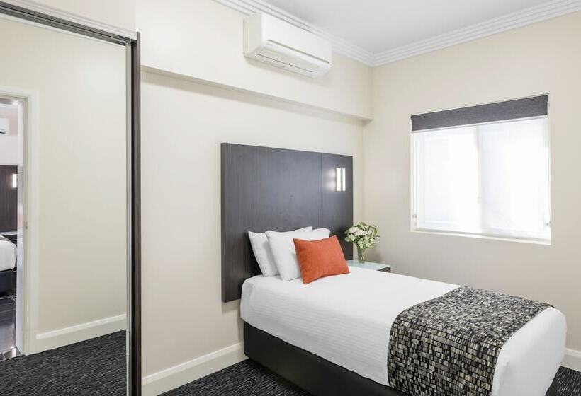 Апартаменты 1 Спальня, Mercure Goulburn