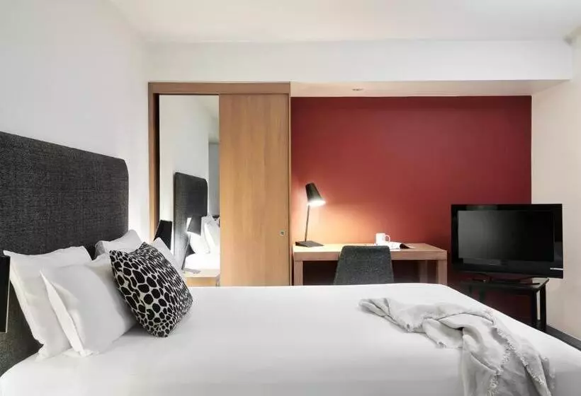 スタンダードスタジオ, Punthill Apartment Hotel   Little Bourke