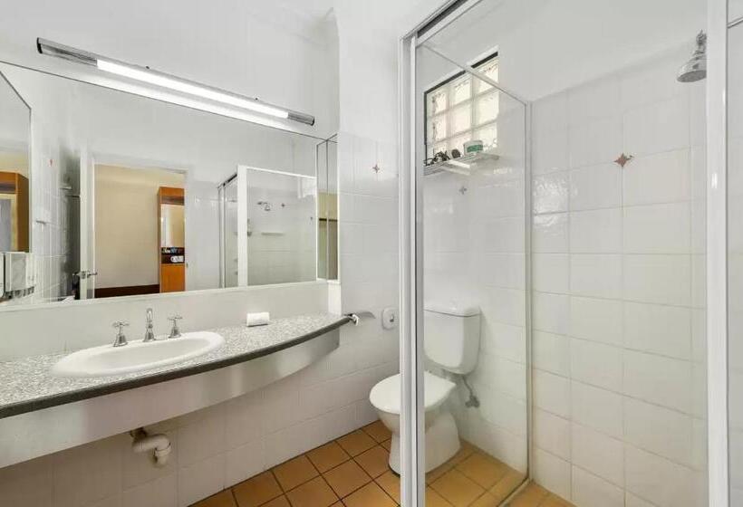 스탠다드 룸 킹사이즈 침대, Quality Inn Grafton