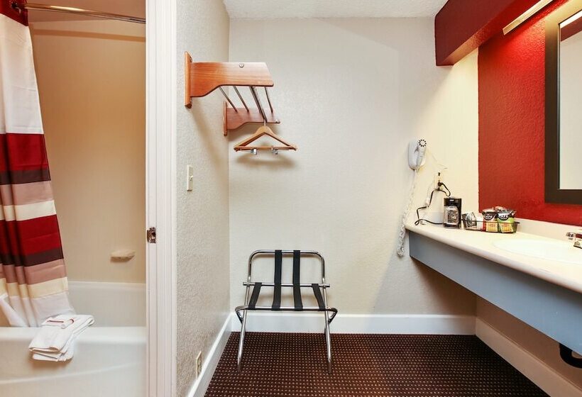 غرفة ديلوكس, Red Roof Inn Santa Ana