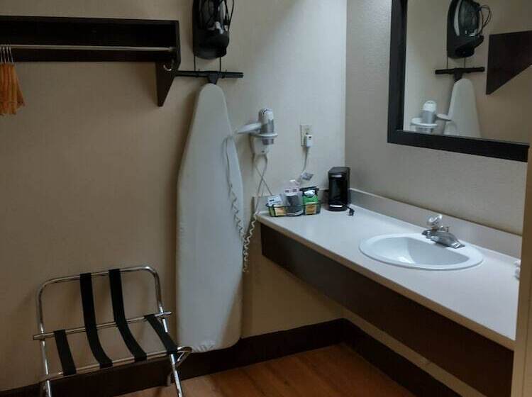 غرفة ديلوكس, Red Roof Inn Santa Ana