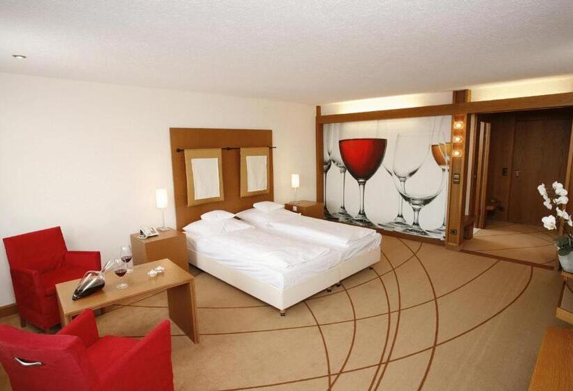 غرفة قياسية, Schönbuch