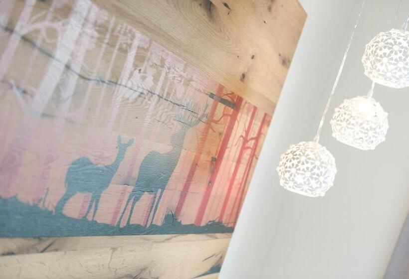 غرفة سوبيريور, Schönbuch