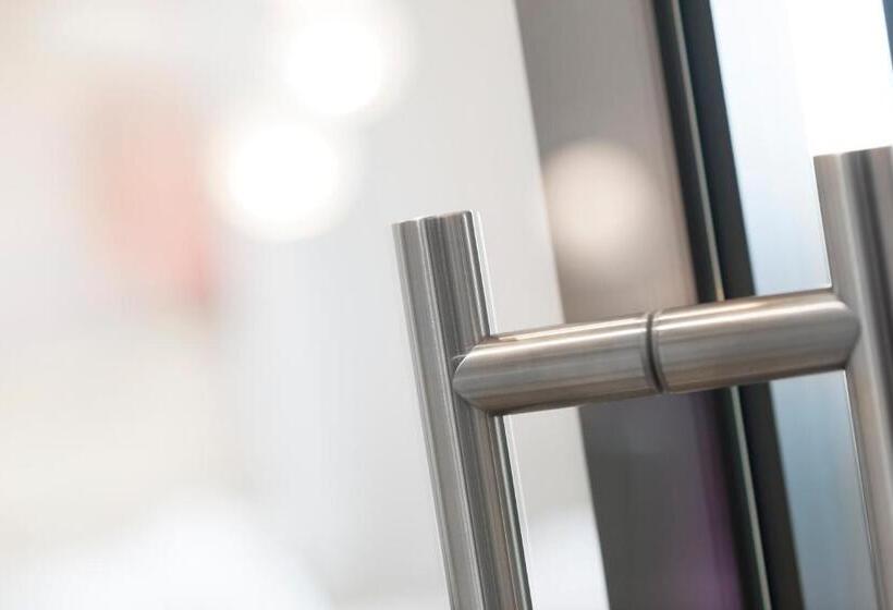 غرفة سوبيريور, Schönbuch