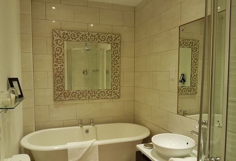 Номер Superior, The Relish