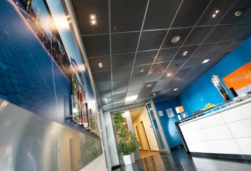 Номер Стандарт Индивидуальный, Livenwork Hotel & Coworking Gvz Ingolstadt