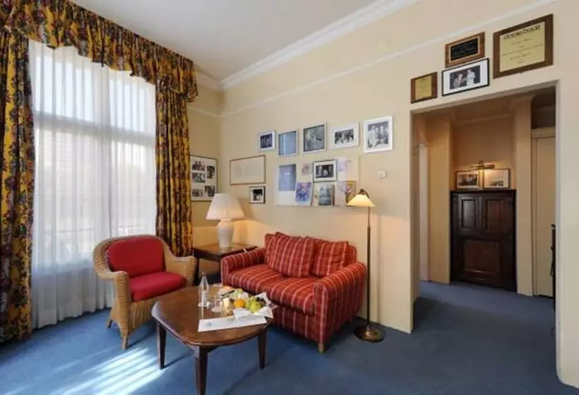 スイート, Unique Hotel Innere Enge