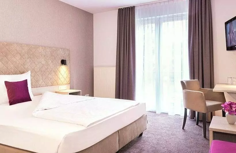 コンフォートルーム, Victor S Residenz Hotel Gummersbach