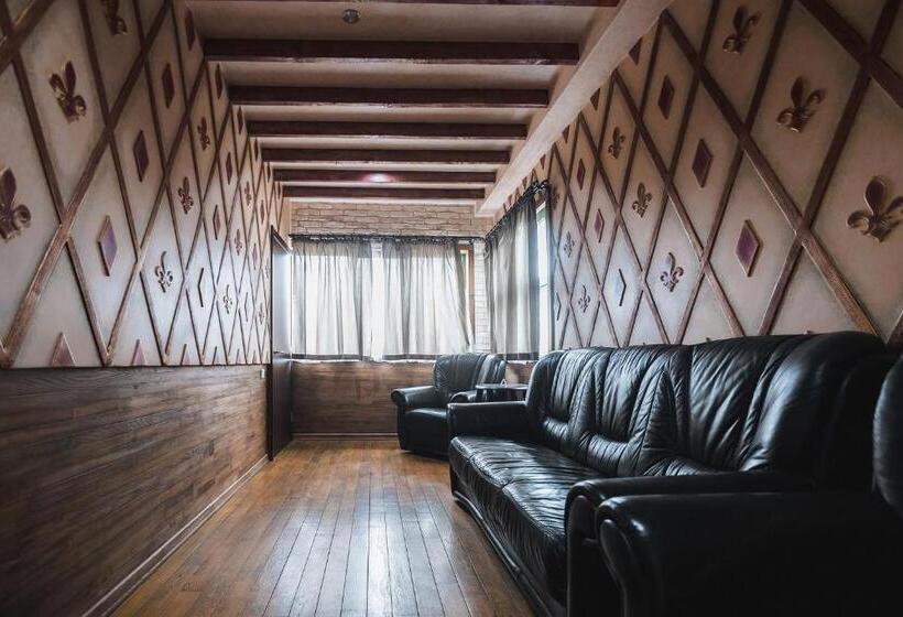 디럭스 룸, Pieno Piano