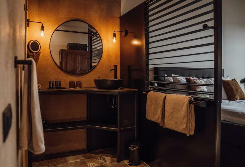 חדר סטנדרט, Broederenklooster