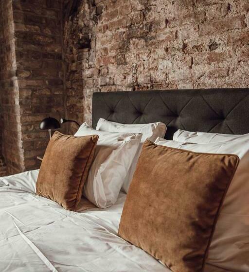 חדר דלוקס, Broederenklooster