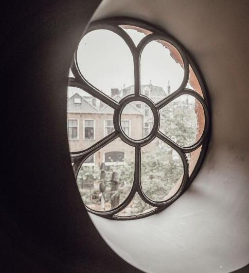 חדר דלוקס, Broederenklooster