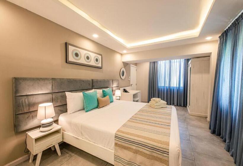 Suite Familiar, Seastar