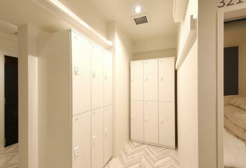 Letto in Camera Condivisa, Lestel Maru