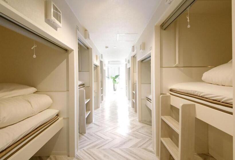 Letto in Camera Condivisa, Lestel Maru