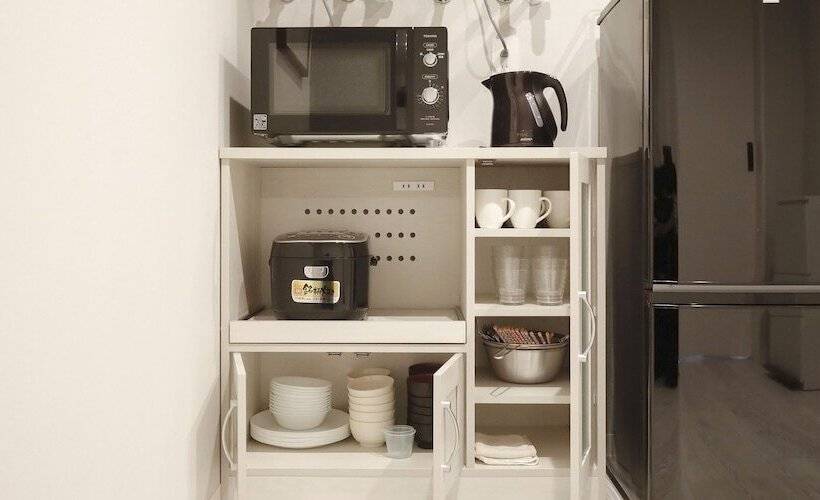 Camera Standard, Lestel Maru