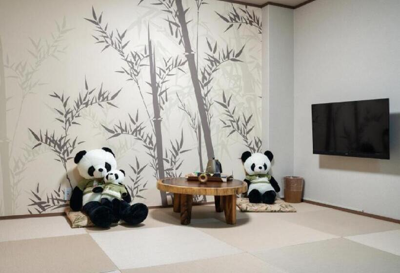 Quarto Familiar, Shirahama No Yado Daigo