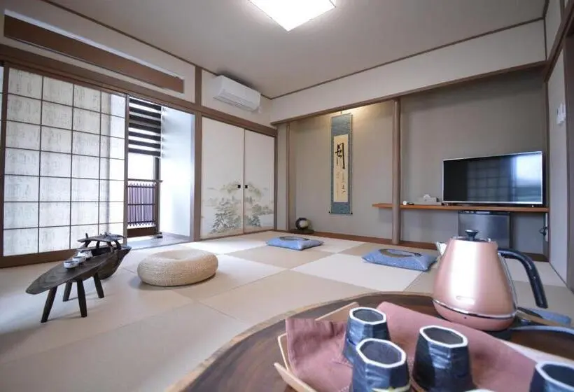 バスルーム共有のトリプルスタンダード, Shirahama No Yado Daigo