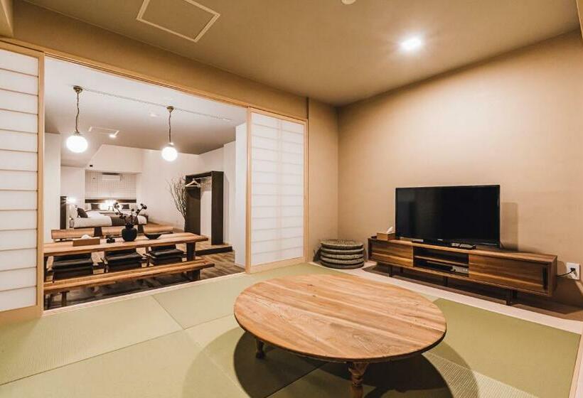 חדר משפחתי, Yamahana Onsen Tonden Japanese Inn