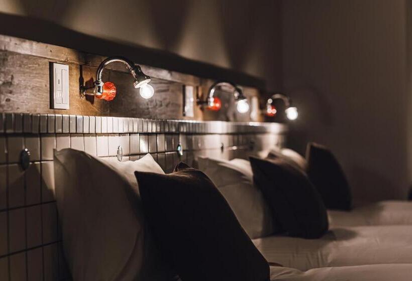 חדר משפחתי, Yamahana Onsen Tonden Japanese Inn