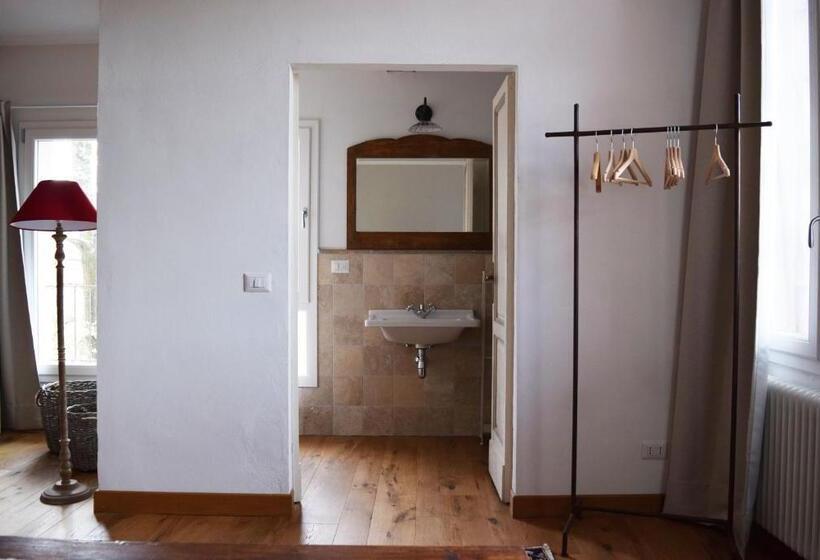 חדר סטודיו סטנדרד, Casal Bengodi