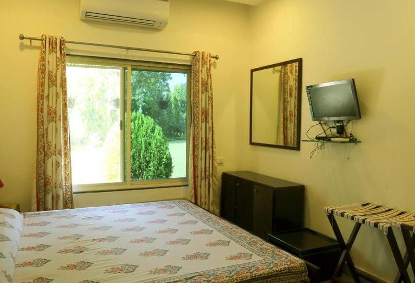 침실 1개 주택, Family Vacay In Green Settings