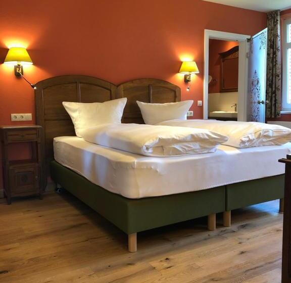 豪华房间, Anno 1848