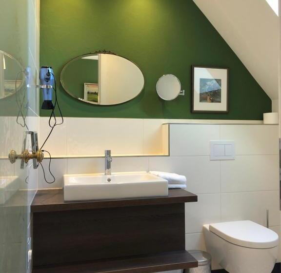 豪华房间, Anno 1848