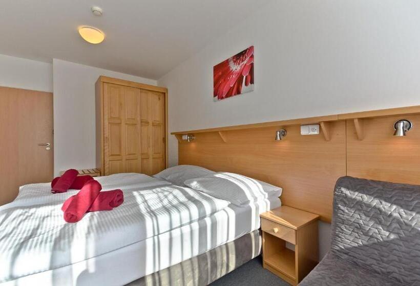 חדר דלוקס, Resort Luna