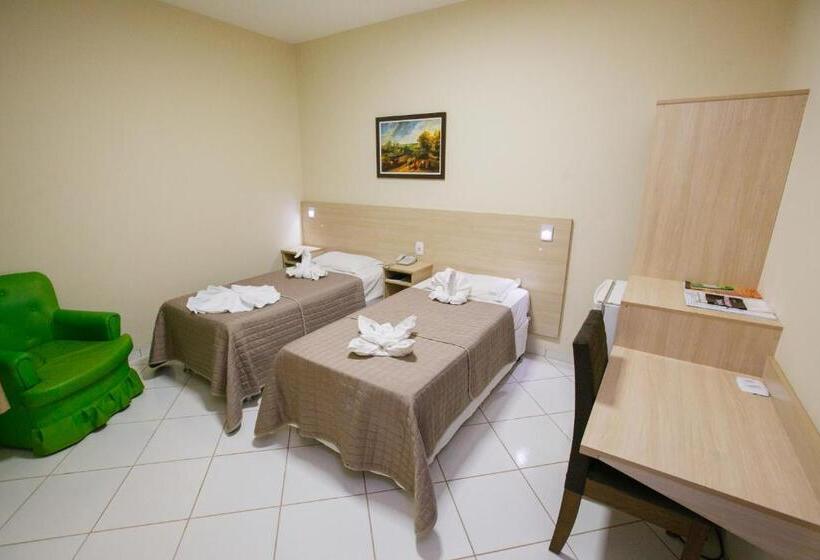 Номер Стандарт, Vitoria