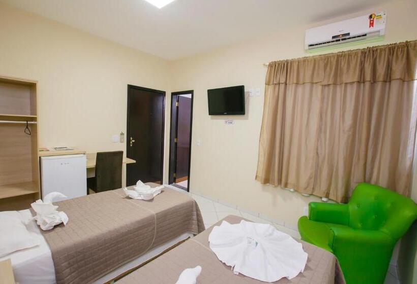 Номер Стандарт, Vitoria