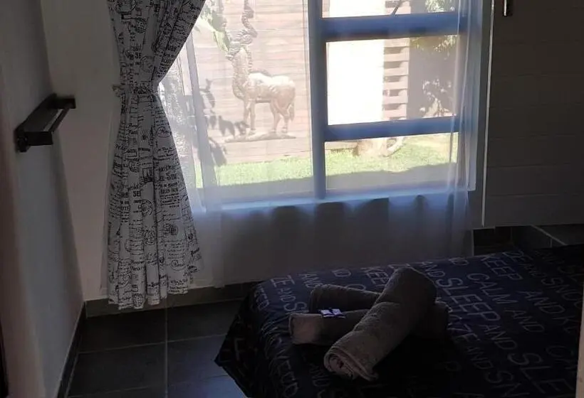 スイート（家族用）, Meadows Guesthouse