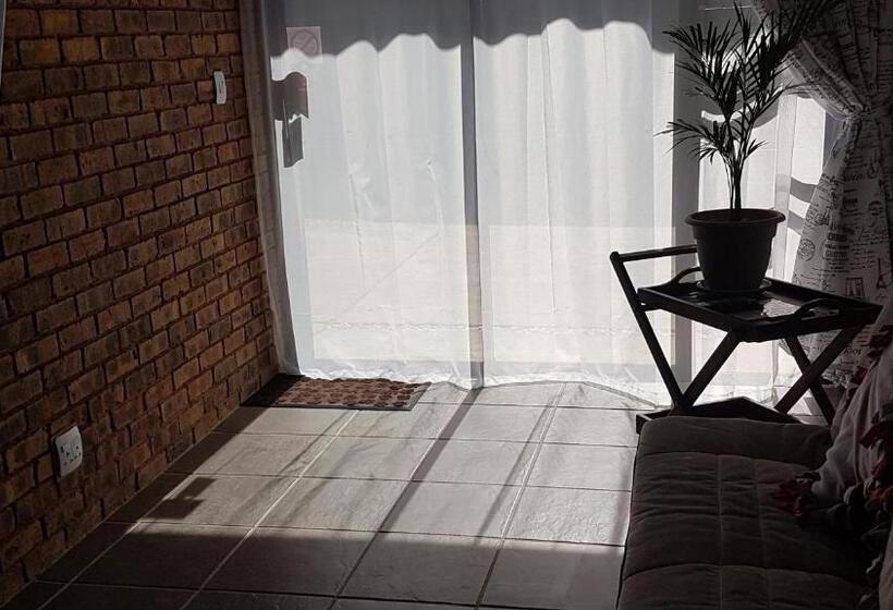 Family Suite, Meadows Guesthouse