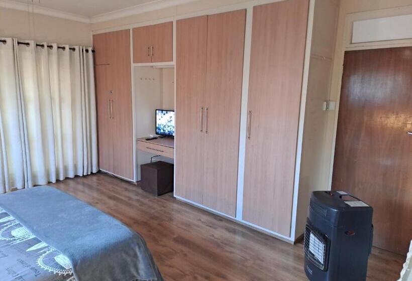 Family Suite, Meadows Guesthouse