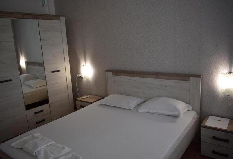 家庭海景房, Ahilea Hotel   Free Pool Access