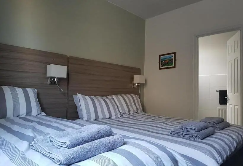 スタンダードトリプルルーム, Causeway Bay Guesthouse Portrush