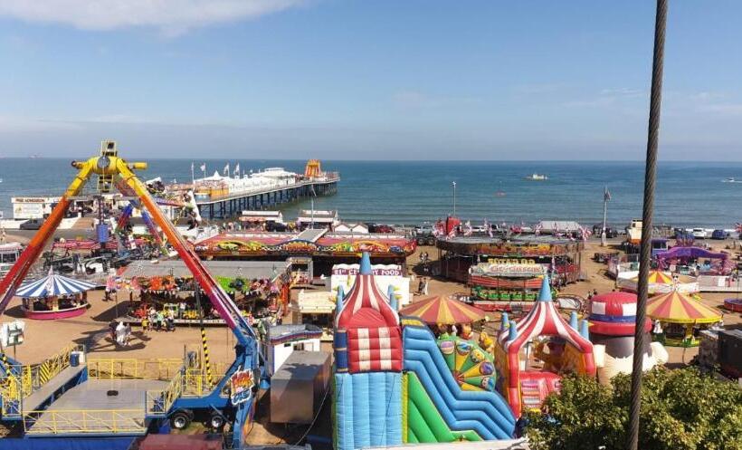 شقة غرفتين, Norwegian Wood