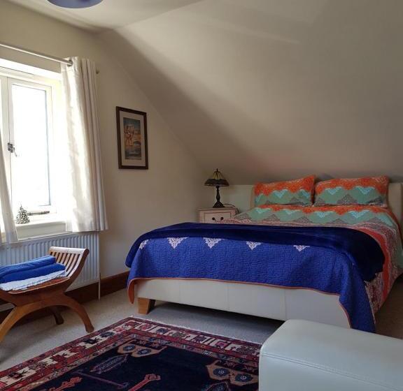 شقة غرفتين, Norwegian Wood