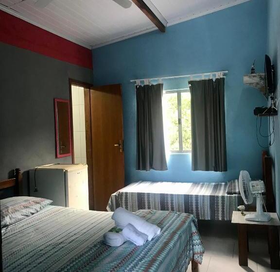 Economy Triple Room, Suítes Doce Lar