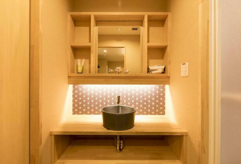 패밀리 룸, Guesthouse Raku