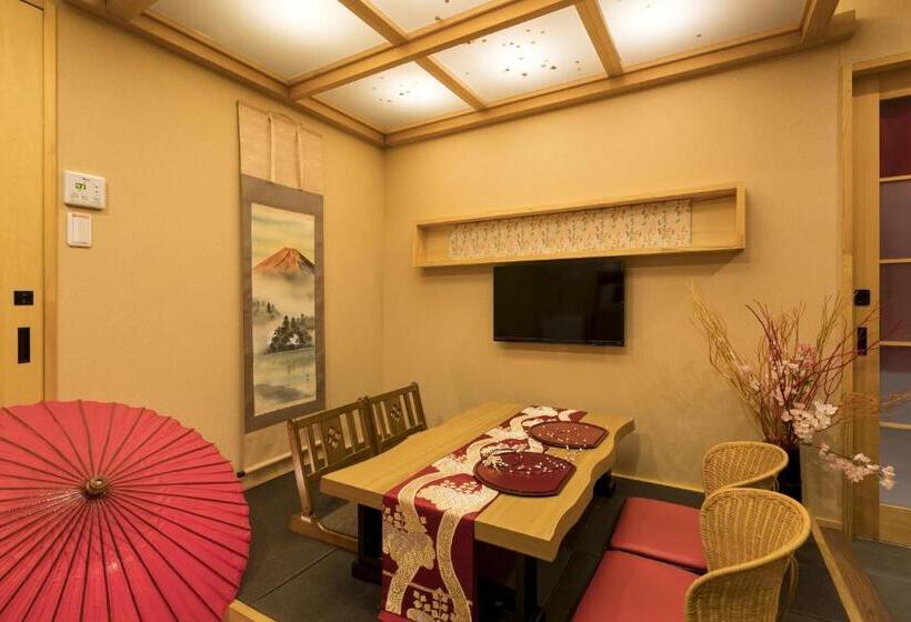 패밀리 룸, Guesthouse Raku